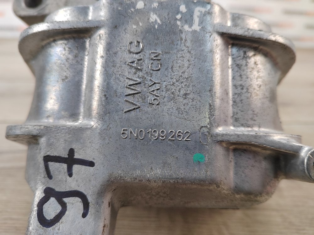 Подушка двигателя, 2500 рублей, Москва