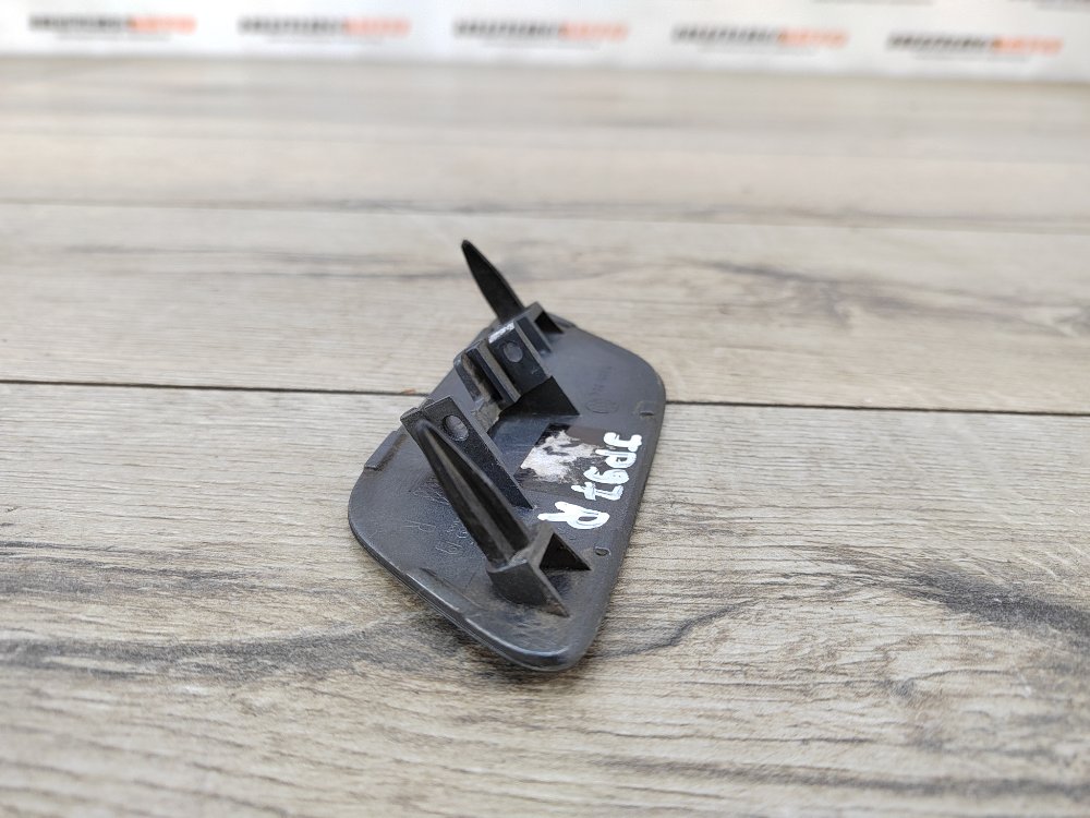 Накладка омывателя фары, 2000 рублей, Москва