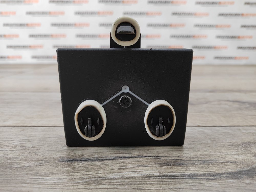 Блок управления дверьми, 500 рублей, Москва