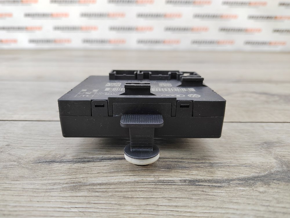 Блок управления дверьми, 500 рублей, Москва