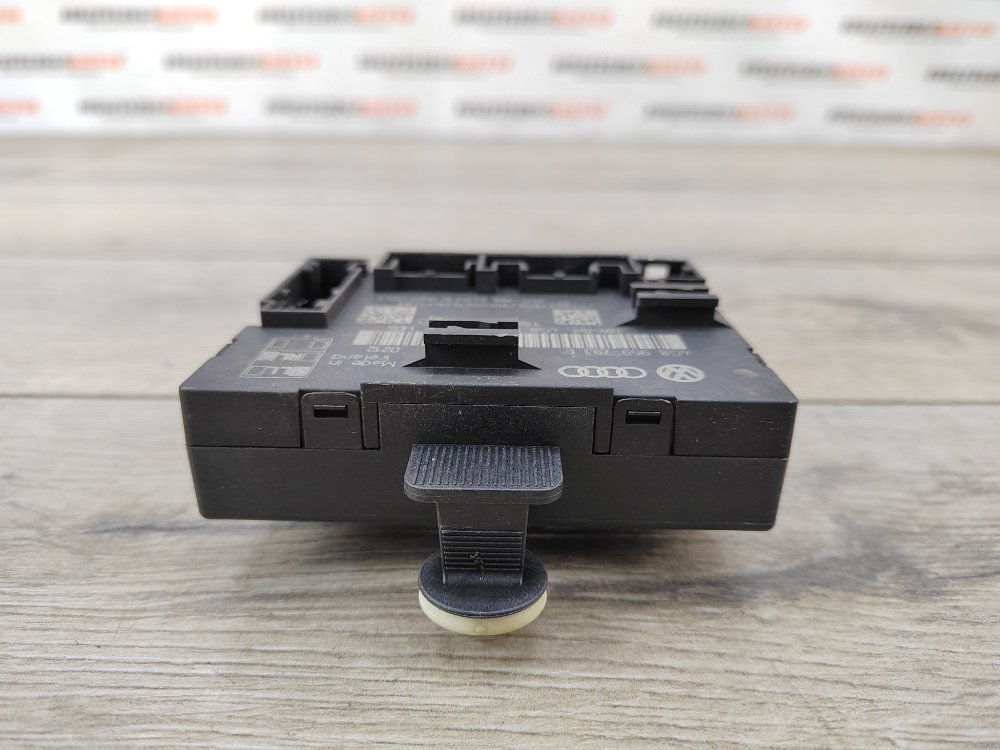 Блок управления дверьми, 1000 рублей, Москва