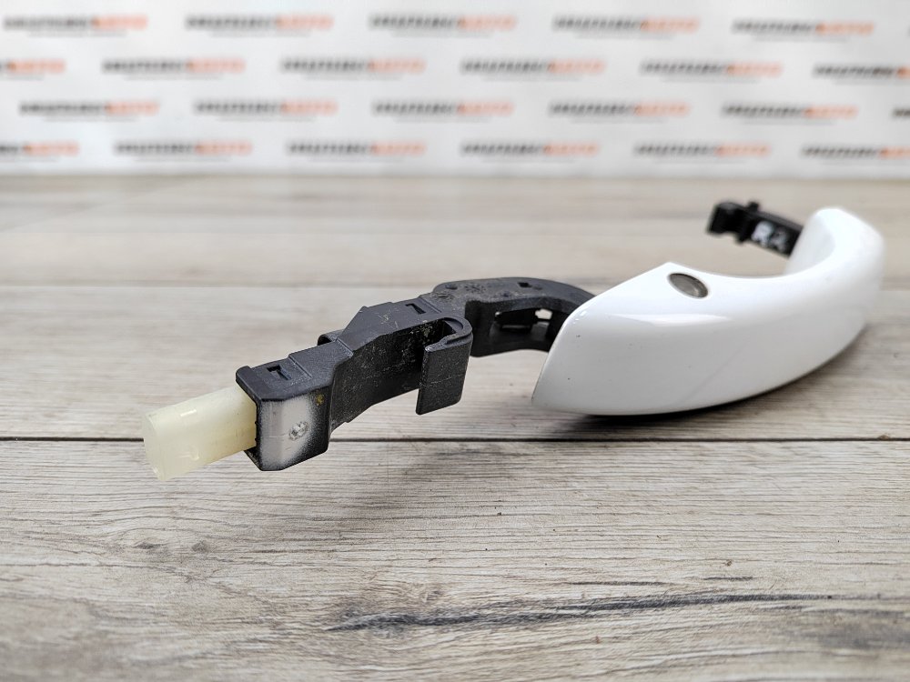 Ручка двери наружная, 1500 рублей, Москва