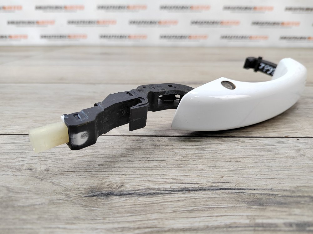 Ручка двери наружная, 1500 рублей, Москва