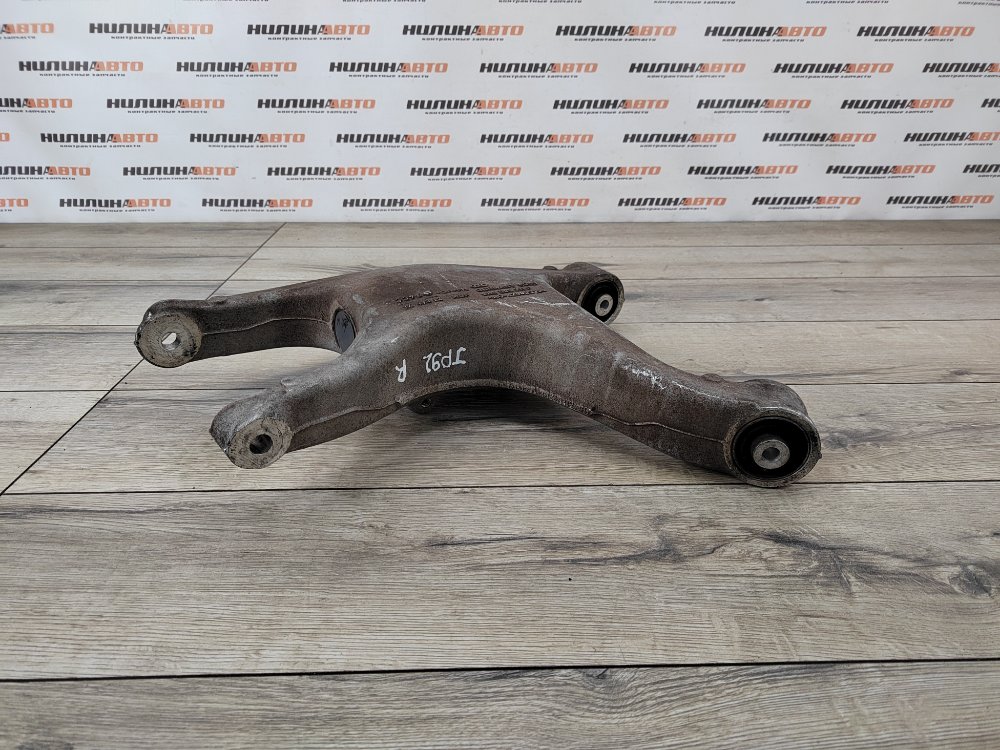 Рычаг задней подвески нижний, 1000 рублей, Москва