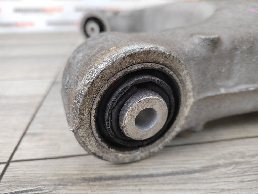 Рычаг задней подвески нижний, 1000 рублей, Москва