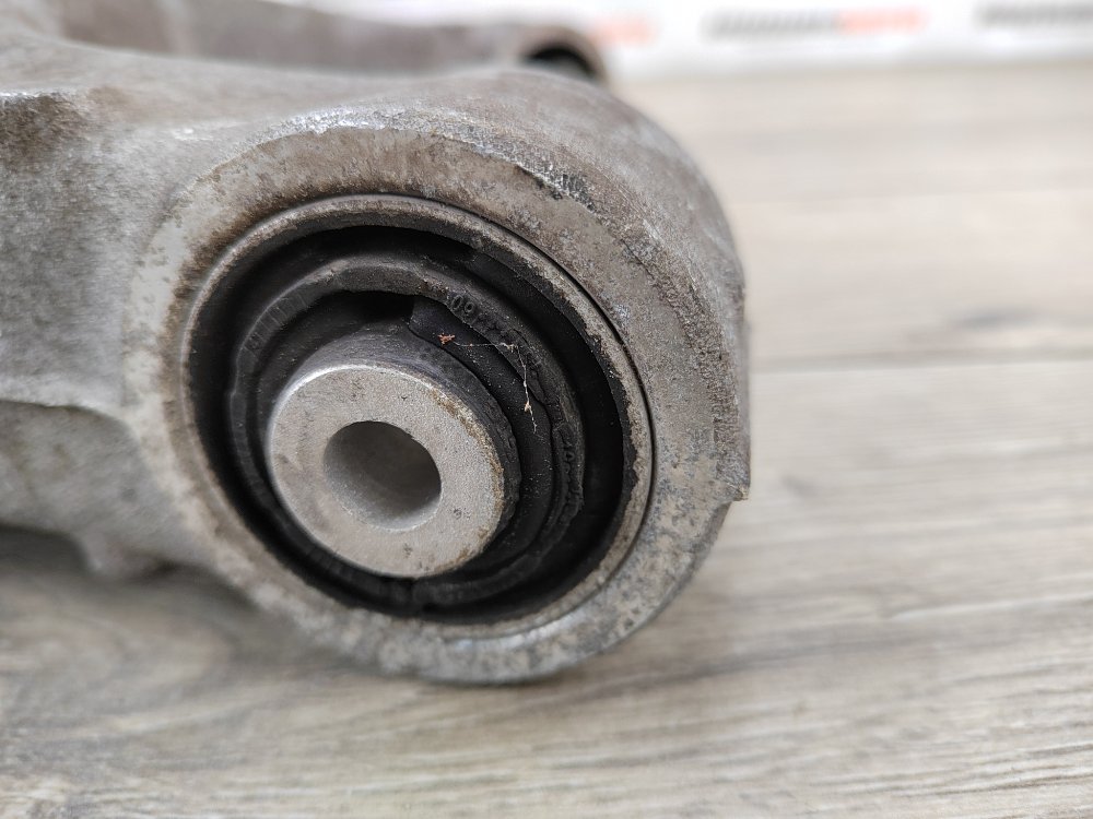 Рычаг задней подвески нижний, 1000 рублей, Москва