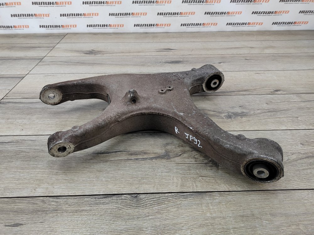 Рычаг задней подвески нижний, 1000 рублей, Москва