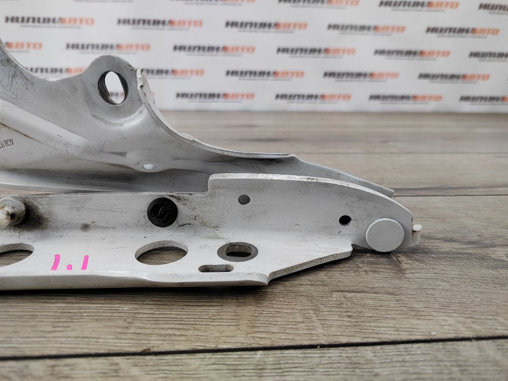 Петля капота, 1000 рублей, Москва