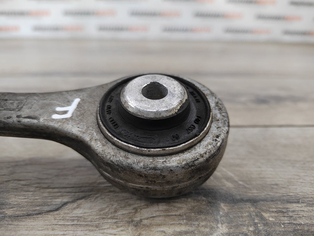 Рычаг передний верхний, 1000 рублей, Москва