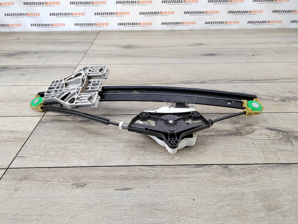 Стеклоподъемник, 1000 рублей, Москва