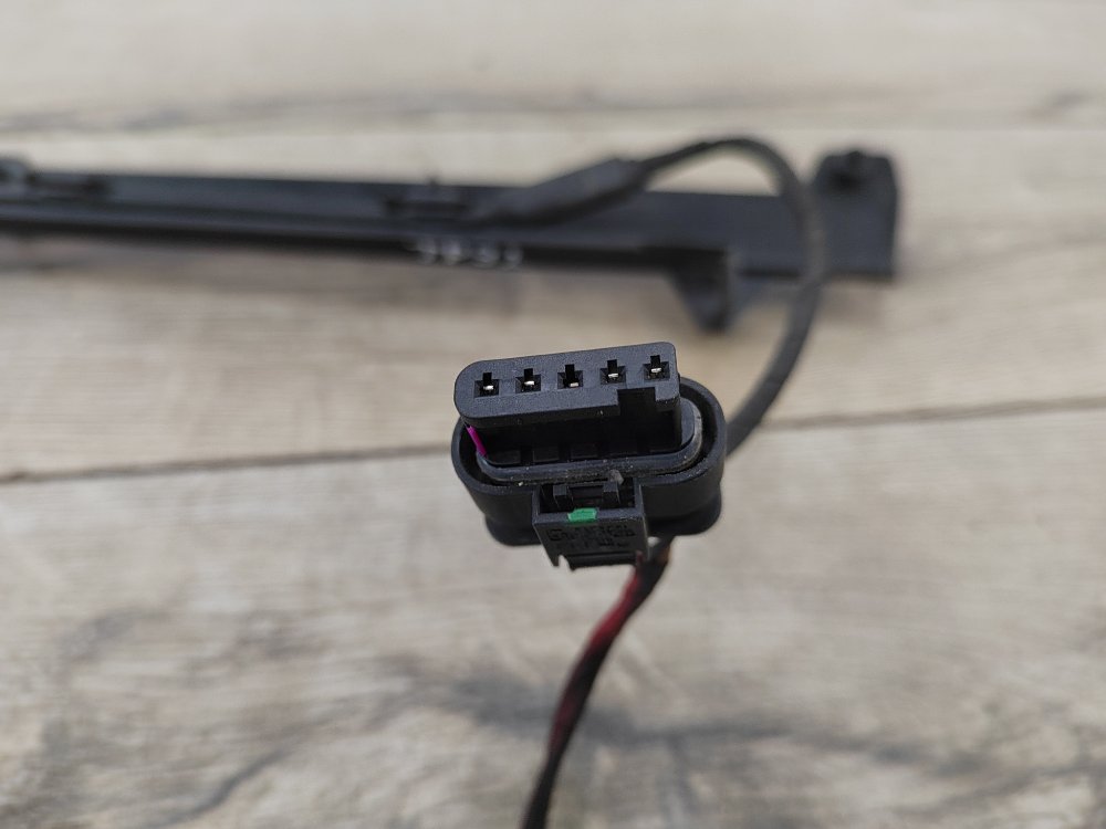 Кронштейн, 3000 рублей, Москва