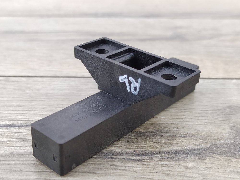 Антенна центрального замка, 300 рублей, Москва