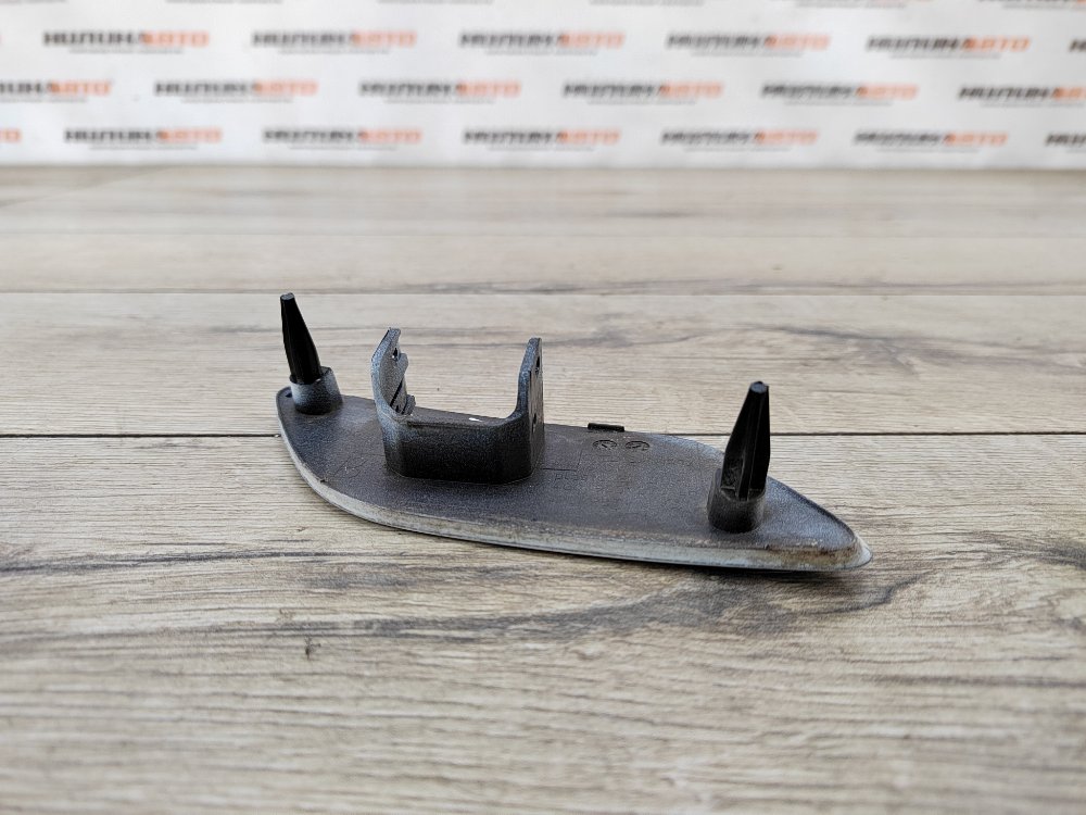 Накладка омывателя фары, 1500 рублей, Москва