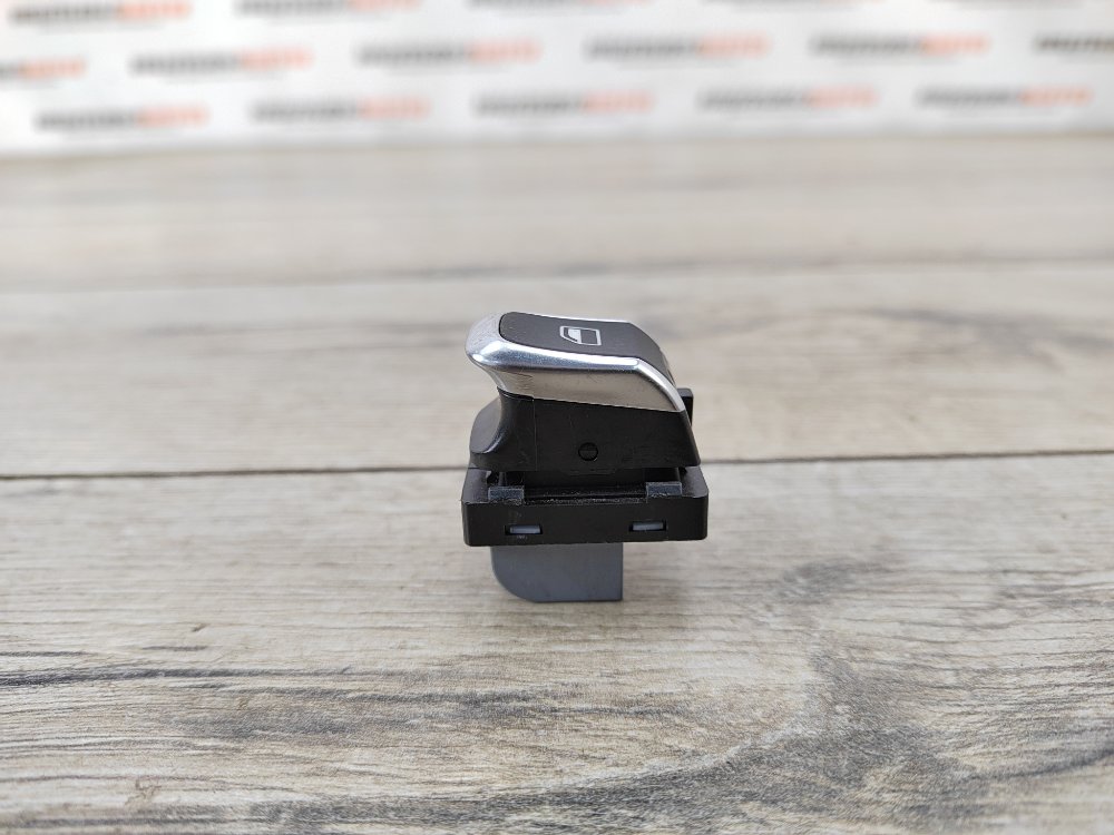 Кнопка стеклоподъемника, 500 рублей, Москва