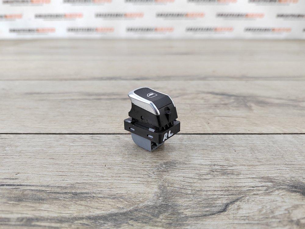 Кнопка стеклоподъемника, 500 рублей, Москва