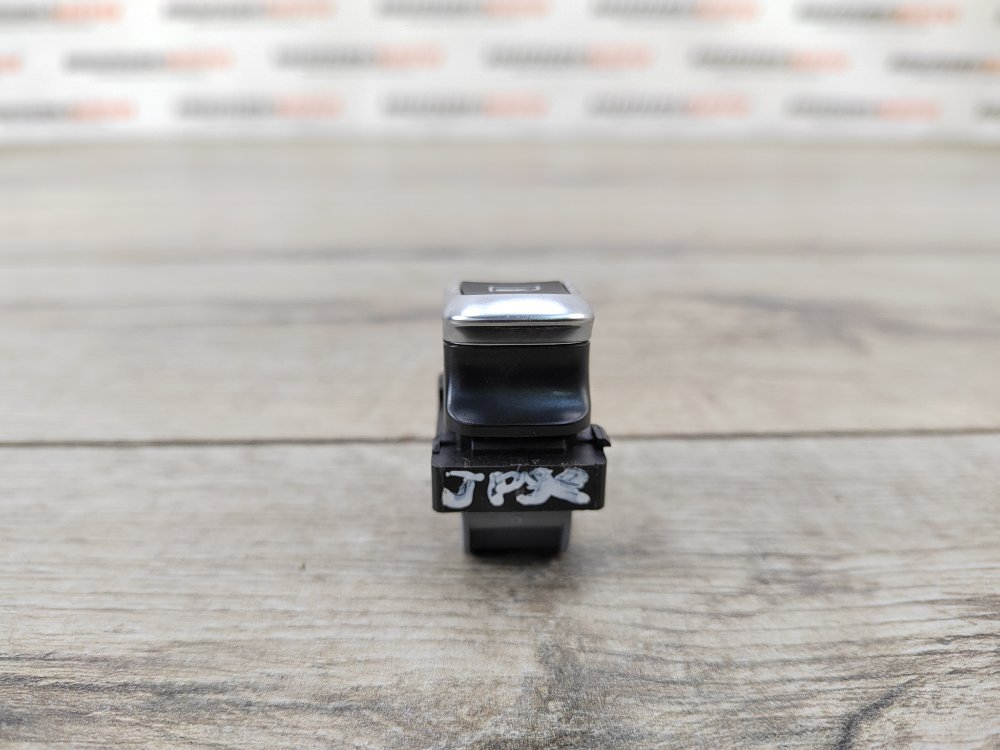 Кнопка стеклоподъемника, 500 рублей, Москва