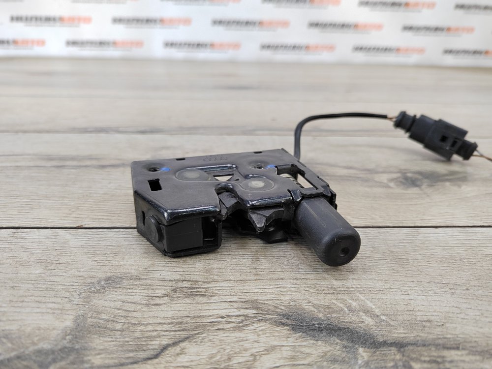 Замок капота, 1300 рублей, Москва