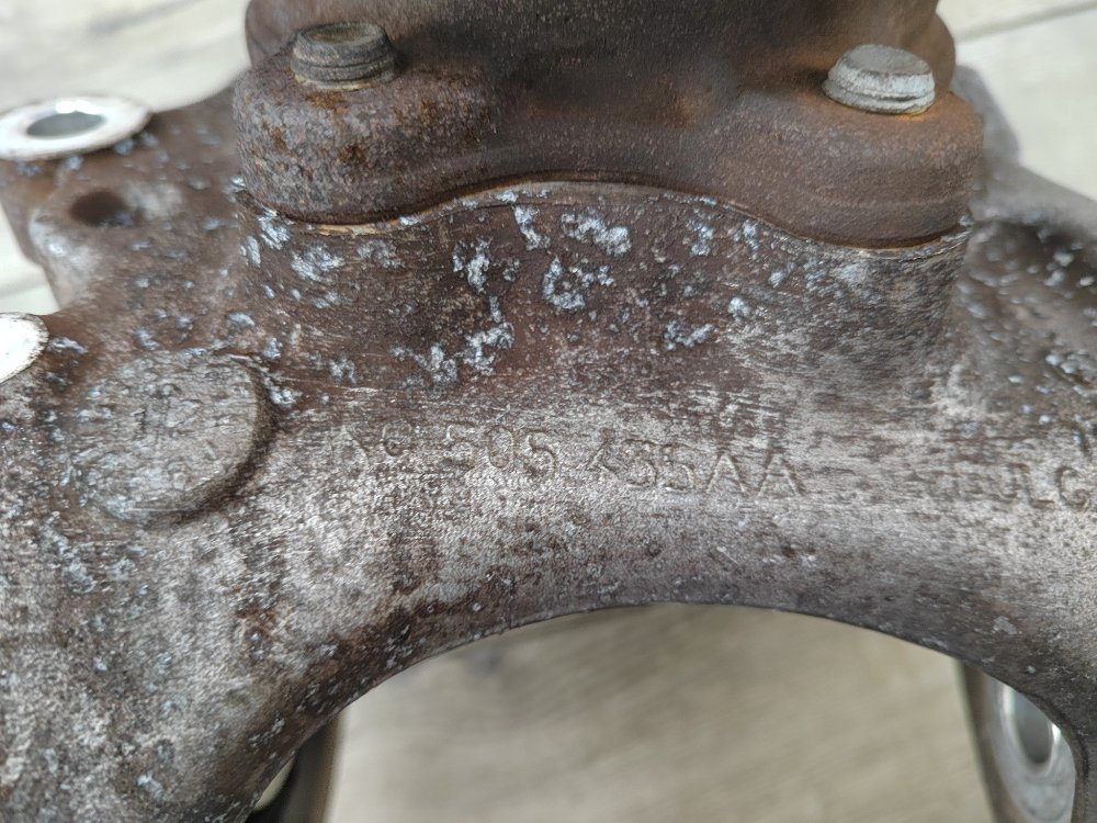 Кулак задний, 2000 рублей, Москва