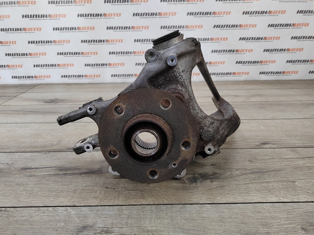 Кулак задний, 2000 рублей, Москва