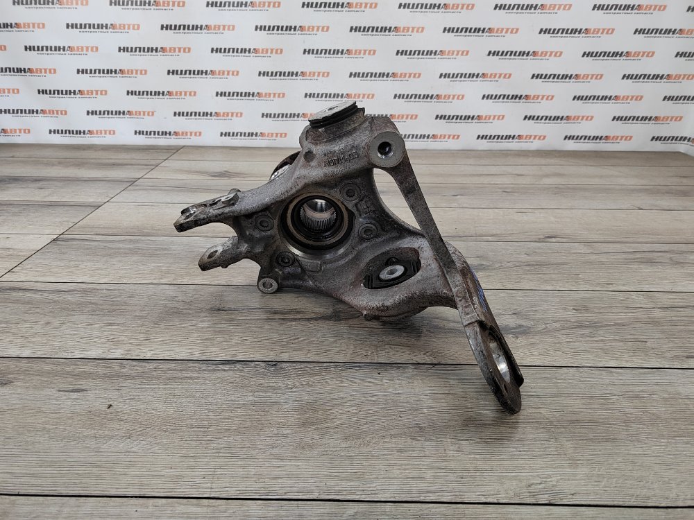 Кулак задний, 2000 рублей, Москва