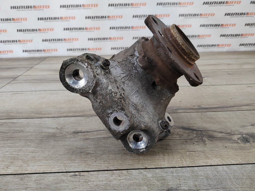 Кулак поворотный, 5500 рублей, Москва