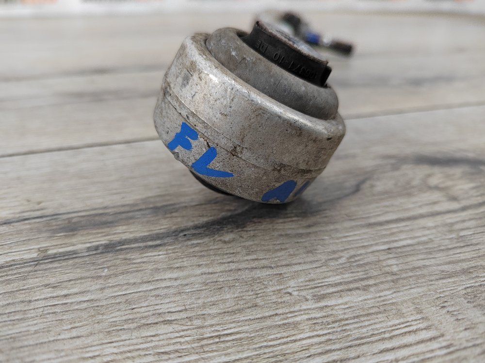 Рычаг передний нижний, 2000 рублей, Москва