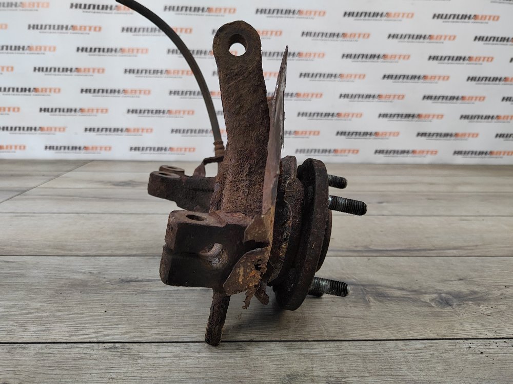 Кулак поворотный, 9000 рублей, Москва