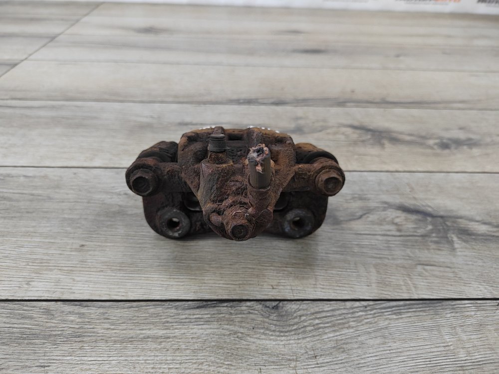 Суппорт тормозной, 1800 рублей, Москва