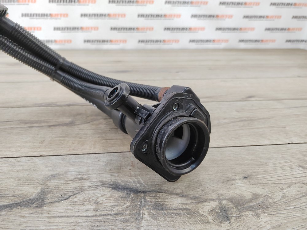 Горловина топливного бака, 2000 рублей, Москва