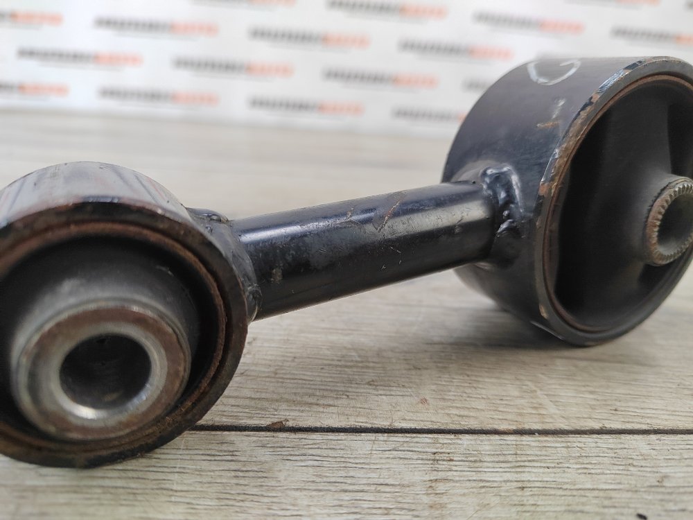 Подушка двигателя, 1000 рублей, Москва