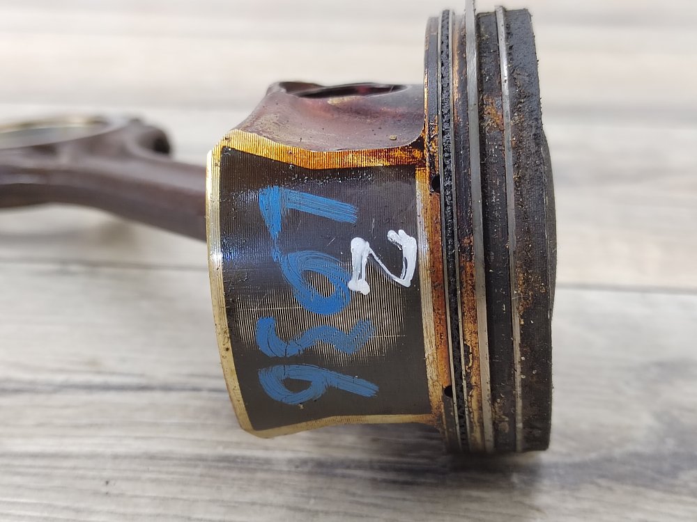 Поршень, 3000 рублей, Москва