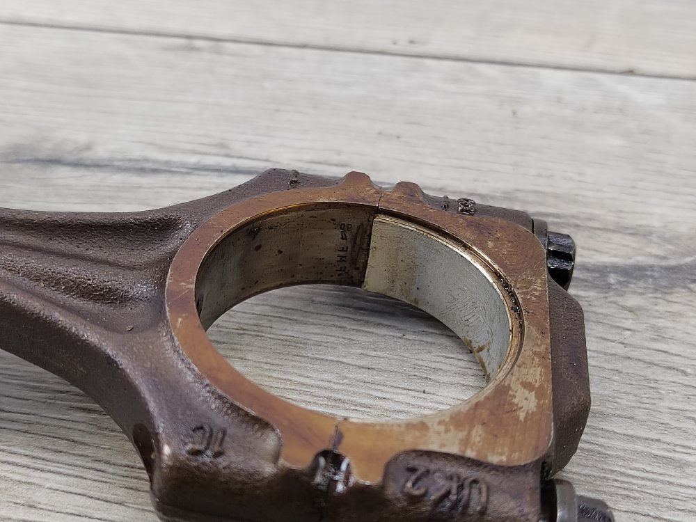 Поршень, 3000 рублей, Москва