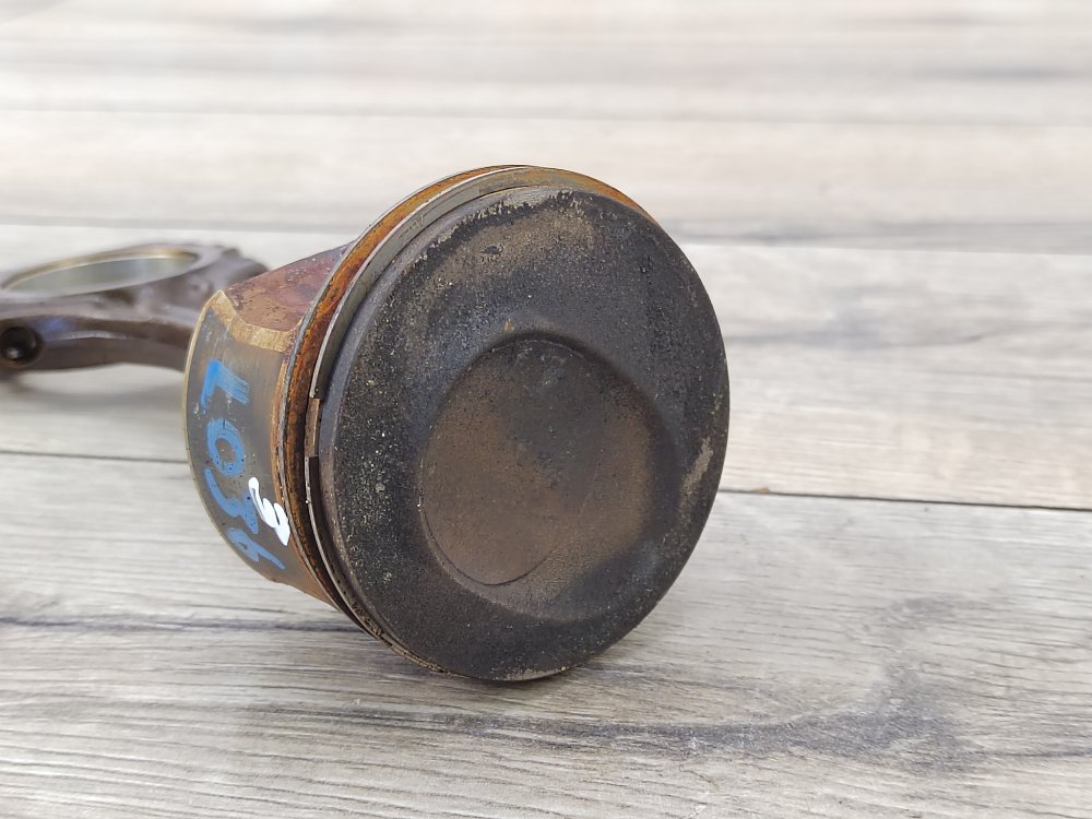 Поршень, 3000 рублей, Москва