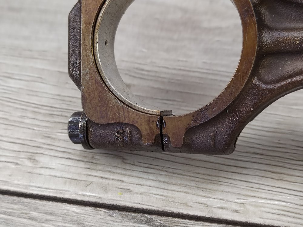 Поршень, 3000 рублей, Москва