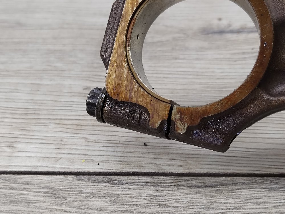 Поршень, 3000 рублей, Москва