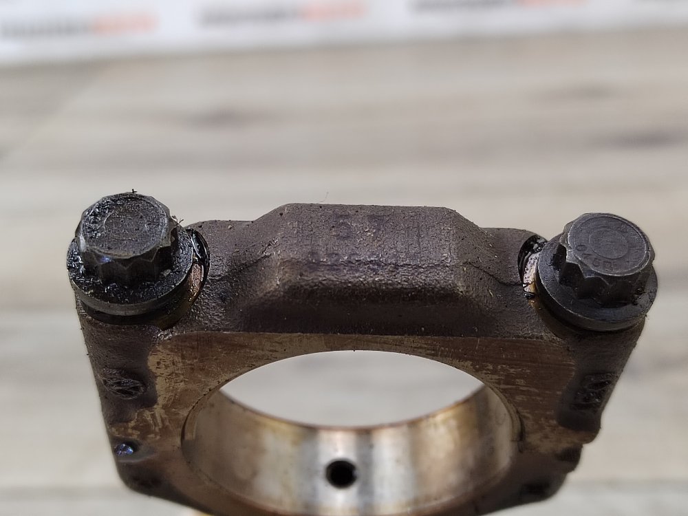 Поршень, 3000 рублей, Москва