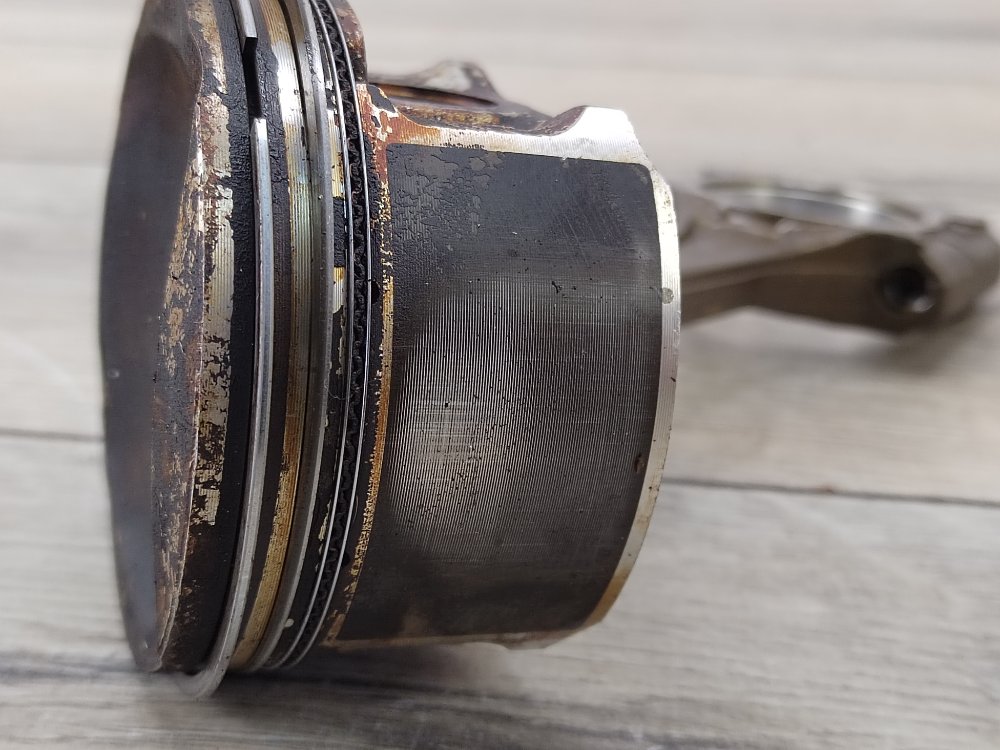 Поршень, 1500 рублей, Москва