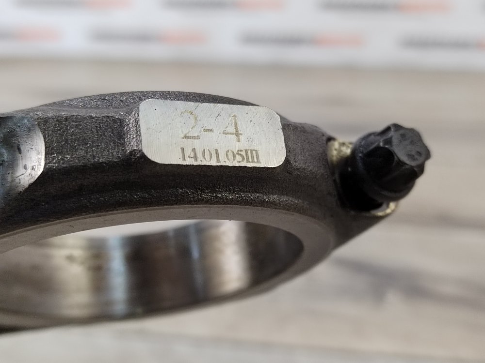 Поршень, 3000 рублей, Москва