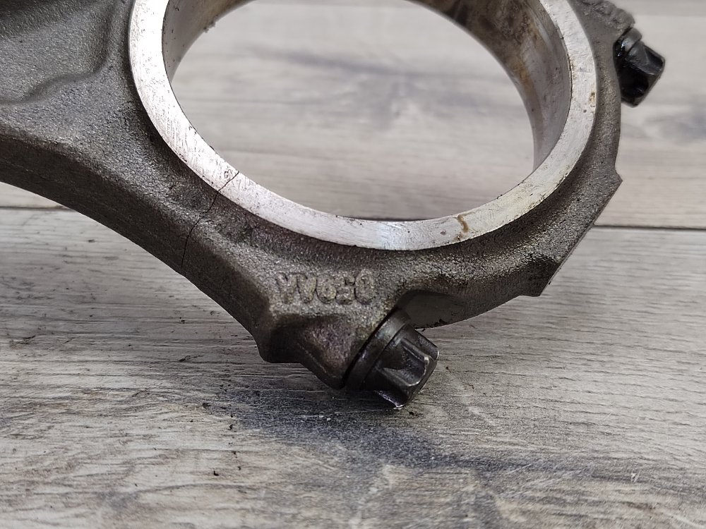 Поршень, 3000 рублей, Москва