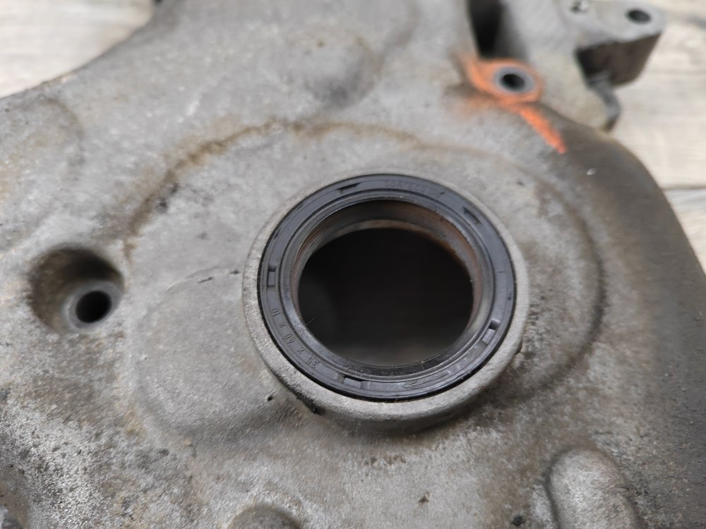 Крышка двигателя, 6000 рублей, Москва