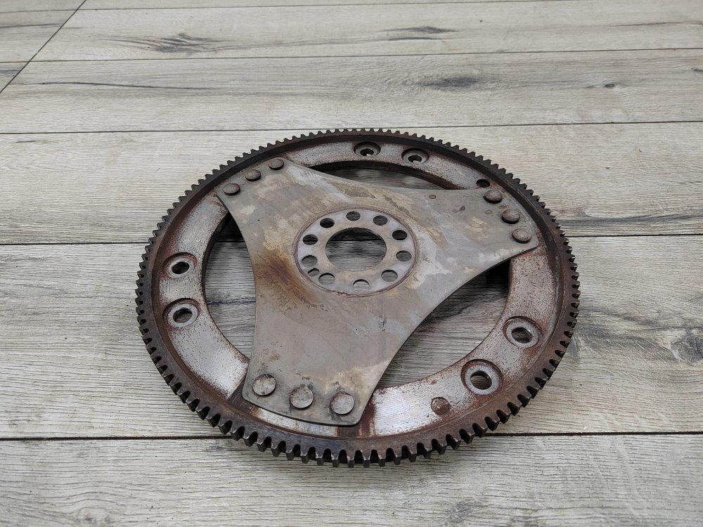 Маховик, 1800 рублей, Москва