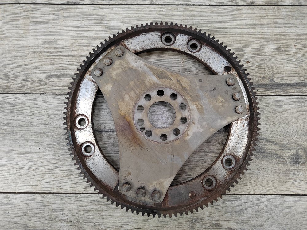 Маховик, 1800 рублей, Москва