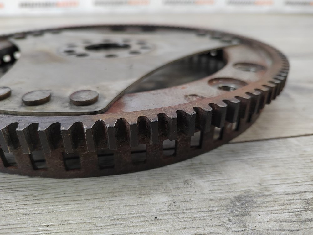 Маховик, 1800 рублей, Москва