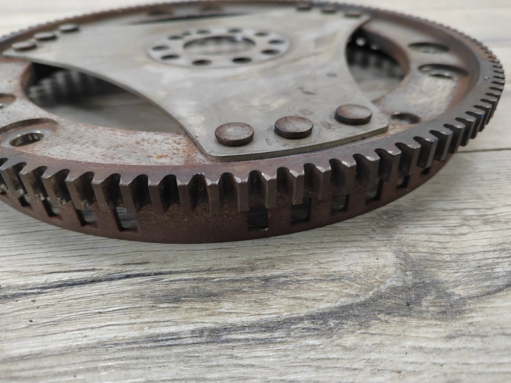 Маховик, 1800 рублей, Москва