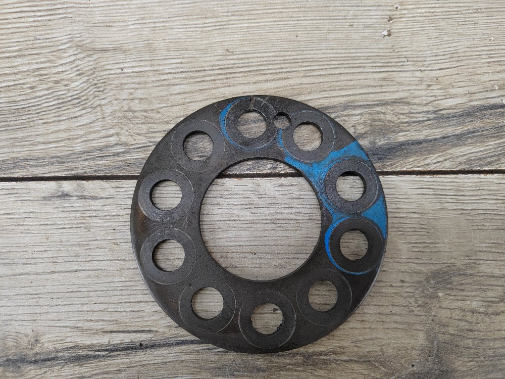 Маховик, 1800 рублей, Москва