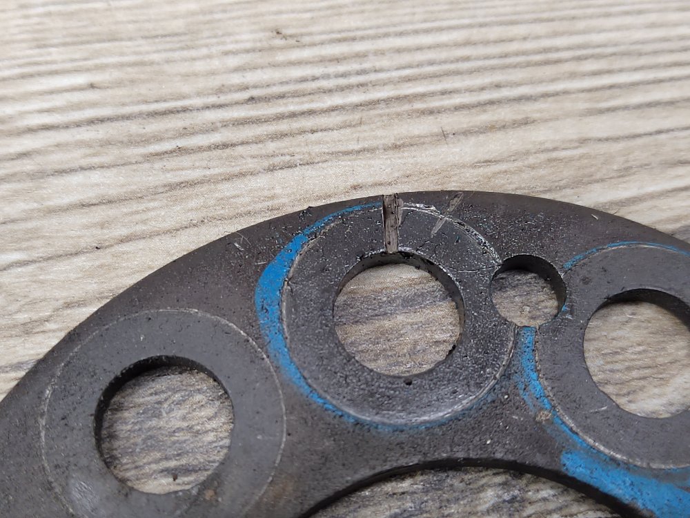 Маховик, 1800 рублей, Москва