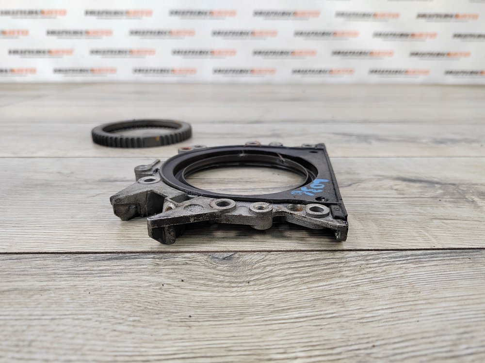 Крышка коленвала, 500 рублей, Москва