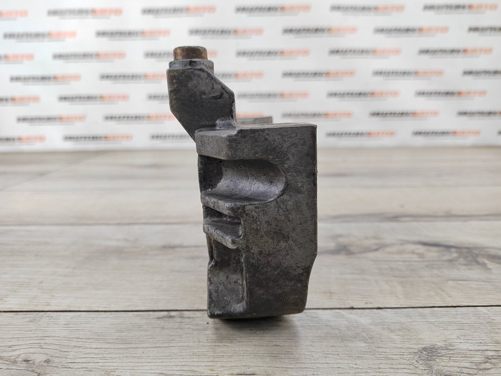 Кронштейн генератора, 750 рублей, Москва