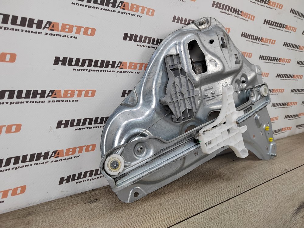 Стеклоподъемник, 2000 рублей, Москва