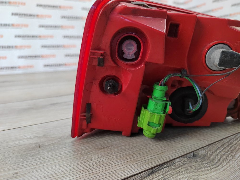 Фонарь в крыло, 11500 рублей, Москва